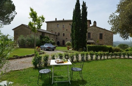 Castiglione della Valle Condo | Leonardo Deluxe