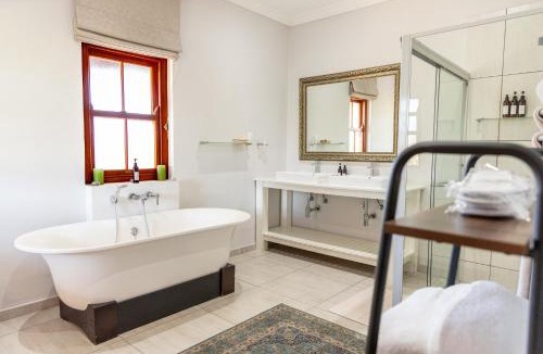 Vlottenburg House | Lovane Boutique Wine Estate and Guesthouse