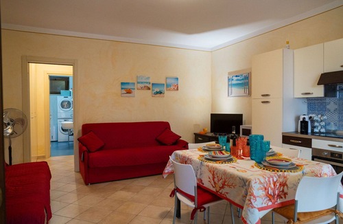 Tortoreto Lido Apartment | Lovely apartment for 4 guests with pool, WIFI, A/C, TV, patio and pets allowed