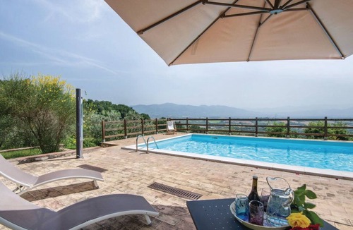 Fornole Apartment | Lovely apartment for 3 people with WIFI, pool, A/C, TV and panoramic view