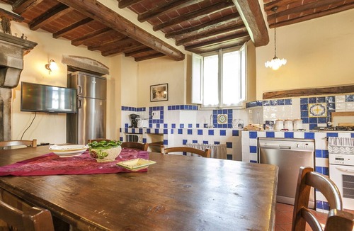 Montalla House | Lovely, spacious independent apartment in Tuscan Farmhouse