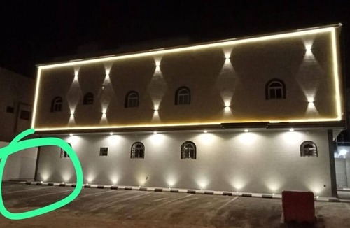 Riyadh Apartment | LP121.2H Tranquil 1-bedroom studio with AC in vibrant Riyadh