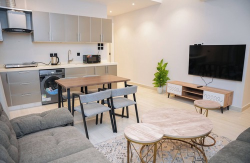 Riyadh Apartment | LP45.2 - Modern 2BR Apartment in AL Arid