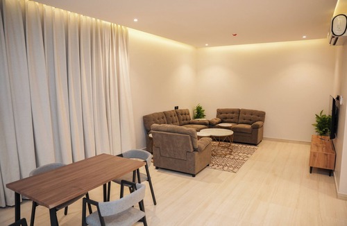 Riyadh Apartment | LP45.4 - Lavish 2BR Apartment in Al Arid