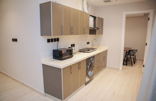 Riyadh Apartment | LP45.5 - Sleek 2BR Apartment in Al Arid