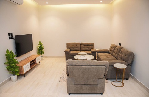 Riyadh Apartment | LP45.6 - Contemporary 2BR Apartment in Al Arid