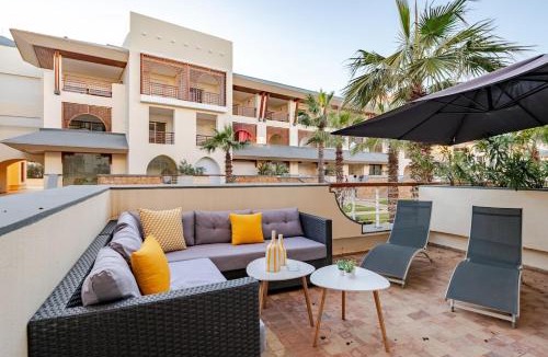 El Mansouria Apartment | Luxurious apartment in Bouznika, Sea, Pool & Golf