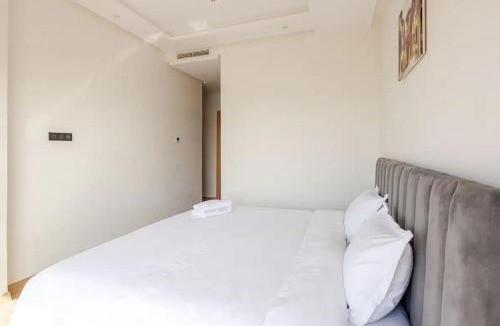 Pont Blondin Apartment | Luxurious Apt - Sea View
