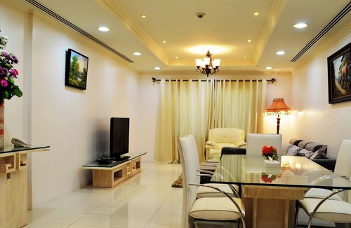 Juffair Apartment | Luxurious Double Bedroom at Heart of Juffair