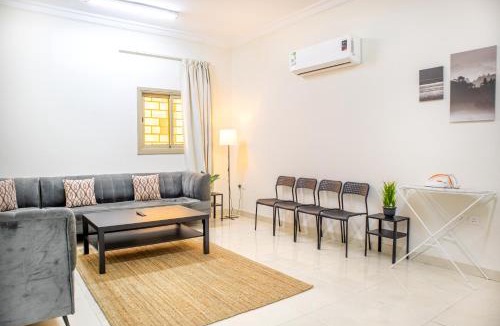 Medina Apartment | Luxurious Family 3 Bedroom Apartments 10 Mins Drive to Al-Masjid Nabawi