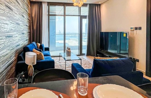 Al Hoora House | Luxury 1-bedroom apartment in Diplomatic Area with WiFi, Gym Cinema, pool.
