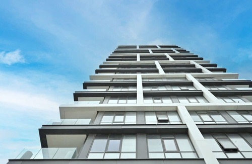 Kerem HaTeimanim Apartment | Luxury 1BR at Hayarkon by HolyGuest