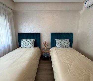 Quartier Mozart Apartment | Luxury Apartment 5 min Beach, TGV, City Mall