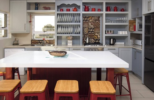 Simon's Town House | Luxury Coastal self-catering Living with Unforgettable False Bay Views.