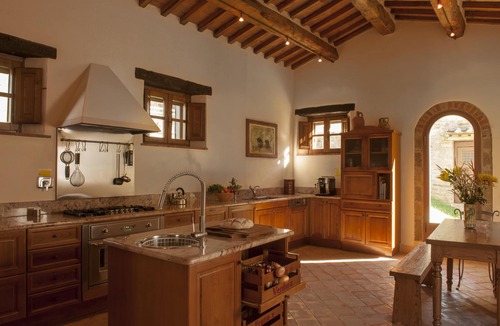 Montalla Villa | Luxury Cortona view hilltop Villa