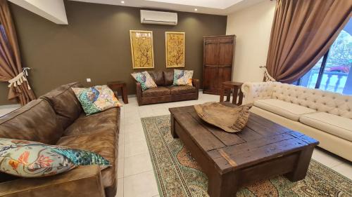 Jannusan Villa | Luxury holiday villas in Bahrain for Families