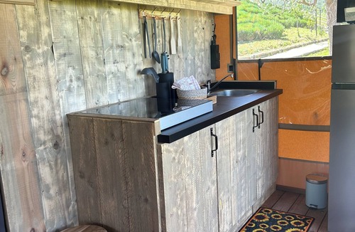 Castignano Cabin | Luxury Safari Glamping Tent in the Heart of the Marche – Ideal for families