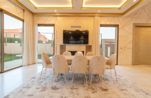 Menara Villa | Luxury villa with heated pool and private Hammam FAMILY ONLY