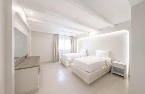 King Abdul Aziz Road Villa | Mabaat-Jasmine Greek Villa 4BR- 583 Villa 18