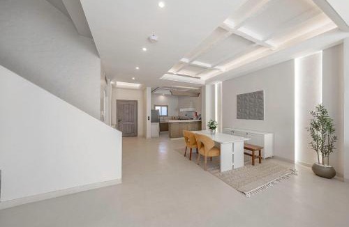 King Abdul Aziz Road Villa | Mabaat-Jasmine Greek Villa 4BR- 583 Villa 20