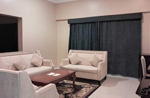 Riyad Al Khabra Hotel | Mafaza Al-Qassim Hotel