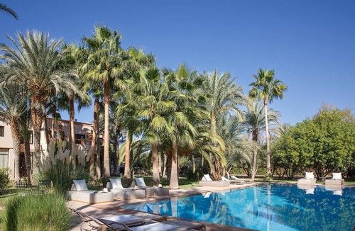 El Aggada Villa | MAGGY ROSE - Contemporary Elegance: 8 Bedrooms, Heated Pool, and Jacuzzi Bliss