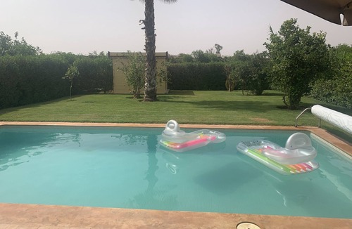 Issen Villa | Magnificent Villa with heated swimming pool and fenced garden not overlooked