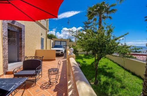 Mnar House | Magnifique appartement avec jardin en face de la mer