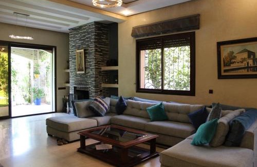Targa Villa | Magnifique villa avec piscine chauffée que pour famille