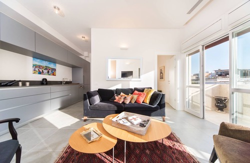 Old North Apartment | MAMAD - Sea N'Rent - 204 Ben Yehuda Tel Aviv