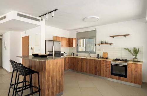 Eilat Apartment | Mamad Sea View Penthouse Near the Beach