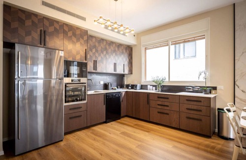 Kerem HaTeimanim Apartment | Mamad Seabreeze Serenity Haven