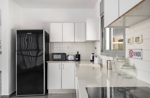 Eilat Apartment | Mamad Sunny Rooftop Poolside Apt Panoramic Views