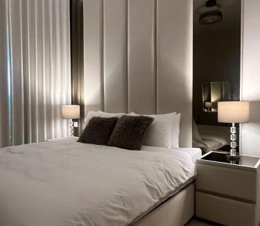 Muharraq Apartment | Marassi Al Bahrain Luxury Apartment Pool View