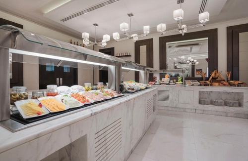Medina Hotel | Marriott Executive Apartments Madinah