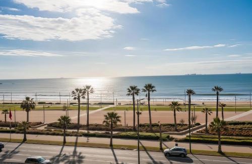 Bourgogne Apartment | MAYA SUITES - Corniche Seaside