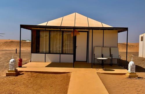 Hassilabied Apartment | Merzouga Desert Night Luxury Camp Tours & Cozy Rooms