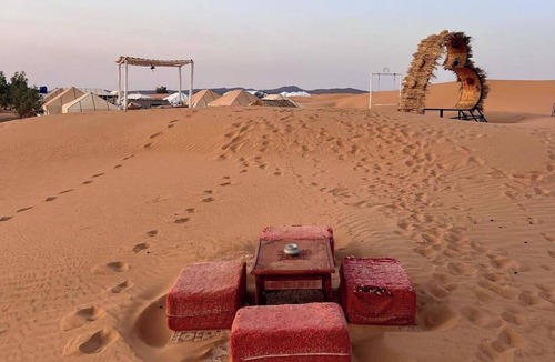 Taouz RV Rental | Merzouga luxury camp desert experience