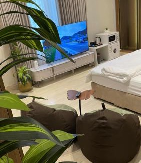 Al Khobar Apartment | Mfj Marbella Stay دخول ذاتي بموقف خاص وإطلالة مسبح