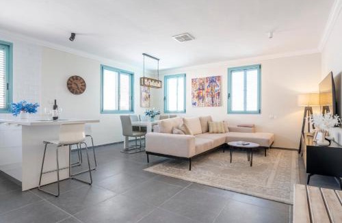 Zikhron Ya'aqov Apartment | Midrahov Luxury Apartment