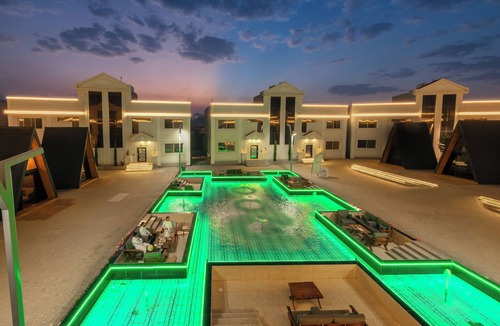 Ahad Marrat Villa | Midtown Majestic Garden Abha