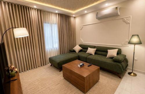 Al Khobar Apartment | Modern 3-bedroom apartment self check in