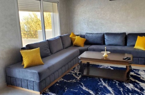 Oulad Aissa Apartment | Modern apart no2 with breathtaking views of the water