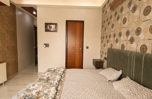 Rishikesh Bed & Breakfast | Moksha Zen | Luxury 2BHK | Panoramic Mountain Views