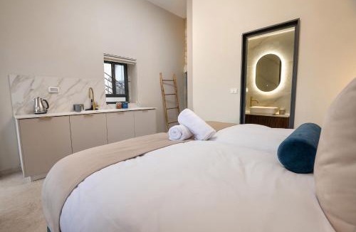 Safed Old City Villa | Moses Luxury apartments