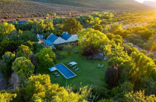 Graaff-Reinet Cabin | Mount Camdeboo Private Game Reserve by NEWMARK