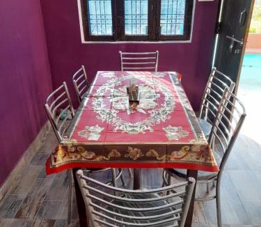 Tehri House | Mountain Bliss Stay Ramola garhwali restaurants