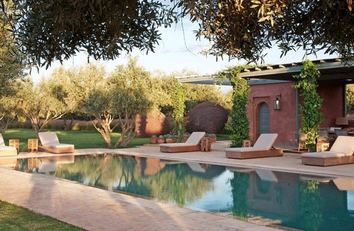 Sidi Abdallah Ghiat Villa | My Rental Homes - Villa Nina with pool, garden and tennis court