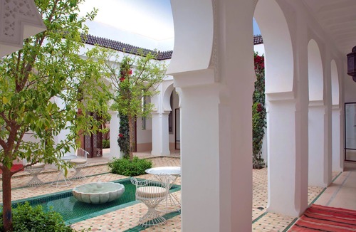 Sidi Abdallah Ghiat Villa | My Rental Homes - Villa Nina with pool, garden and tennis court