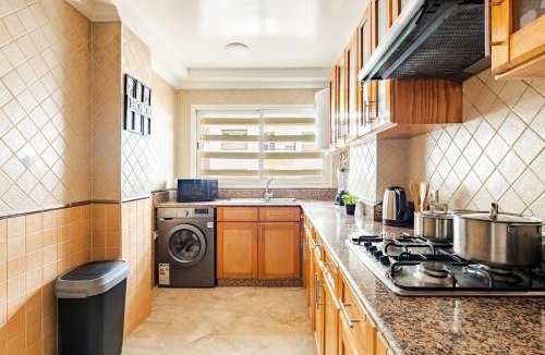 Agdal Apartment | N7 - Spacious, 2 BDR, Balcony, AC, Parking, Fiber Optic - Agdal